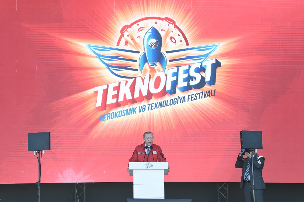 Prezidentlər İlham Əliyev və Rəcəb Tayyib Ərdoğan Bakıda keçirilən “TEKNOFEST Azərbaycan” festivalında<font color='red'> - YENİLƏNİB</font><font color=red> - FOTOLAR</font>