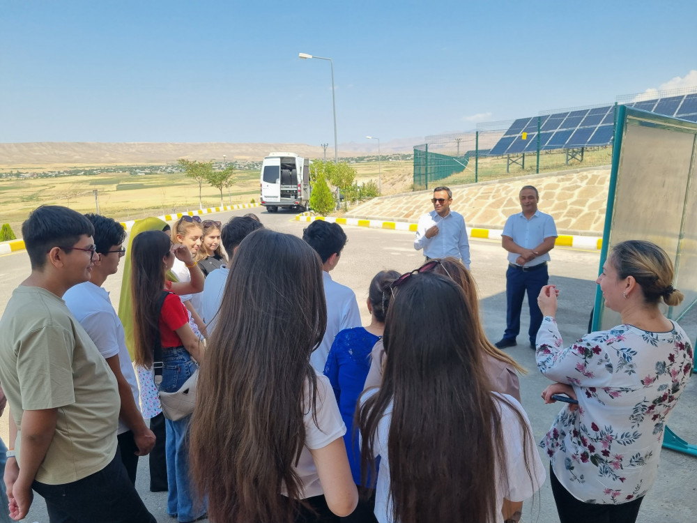 "Yaşıl enerji" poliqonuna çevrilən Naxçıvanda maarifləndirmə işləri davam edir<font color=red> - FOTOLAR</font>