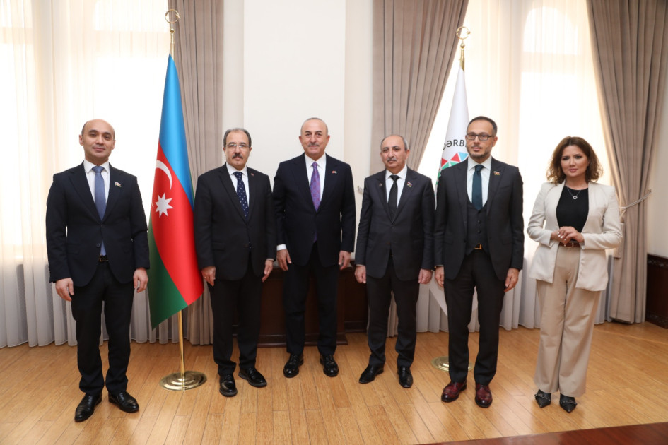 Mövlud Çavuşoğlu: Azərbaycanlı qardaşlarımız tarixi torpaqlarına geri dönməlidirlər<font color=red> - FOTOLAR</font>