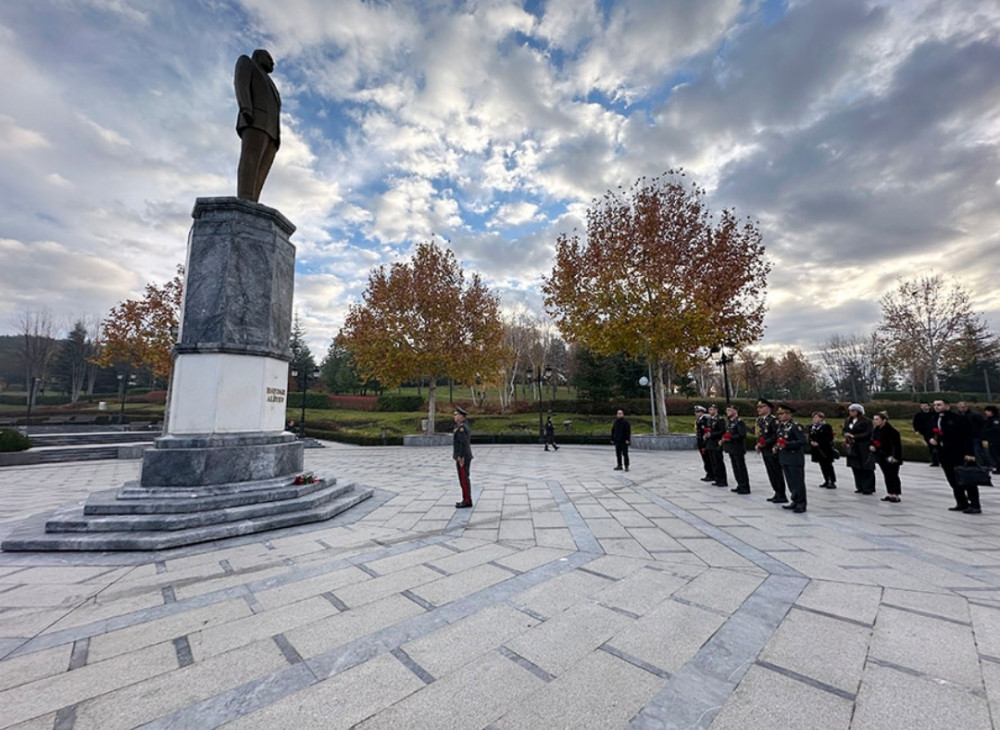 Naxçıvan Əlahiddə Ümumqoşun Ordunun komandanı Türkiyəyə səfər edib<font color=red> - FOTOLAR</font>