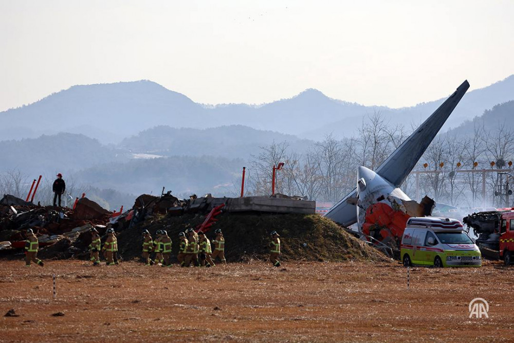 Yonhap: Qəzaya uğrayan təyyarədəki sərnişinlərin hamısı həlak olub <font color=red> - FOTOLAR</font>