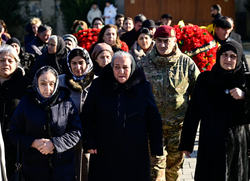 Milli Qəhrəman Polad Həşimovun doğum günündə xatirəsi yad edilib<font color=red> - FOTOLAR</font>