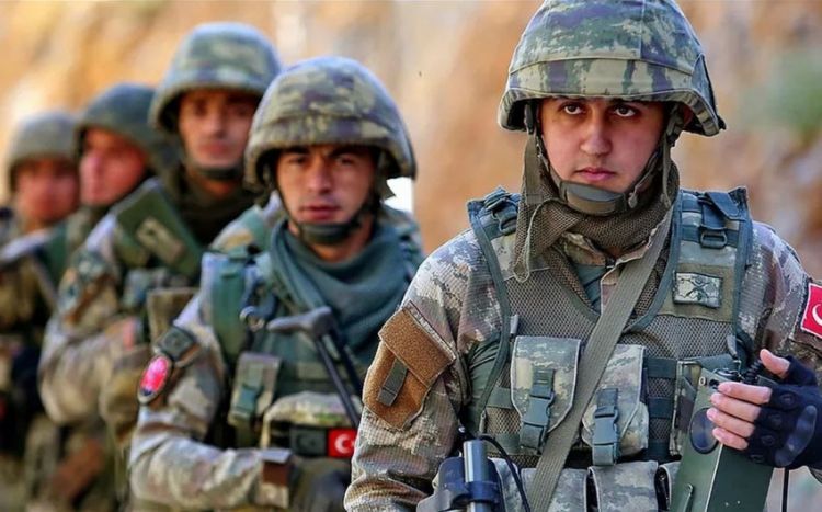 Türkiyə ordusu İraqın 140 km ərazisinə daxil olub, terrorçuların mağaralarına zərbə endirilib