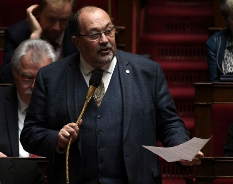 Jerom Lamber Fransa Milli Assambleyasını bədnam qətnaməni qəbul etməməyə çağırıb