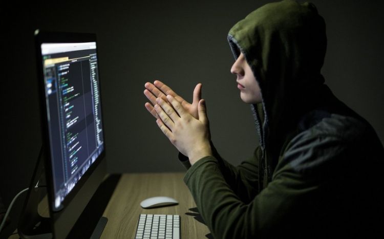Hakerlər İranın ən böyük mobil operatorunun məlumat bazası barədə məlumatları yayıblar