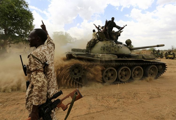 KİV: Sudan ordusu Xartuma əlavə qüvvələr yeridir