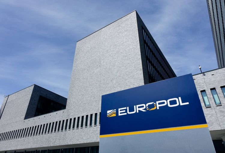 Europol: Ukraynada haker qrupunun rəhbəri saxlanılıb