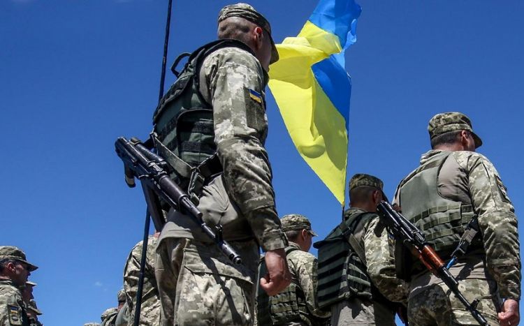 Ukrayna ordusu daha bir kənd yaxınlığındakı mövqelərdən geri çəkilib