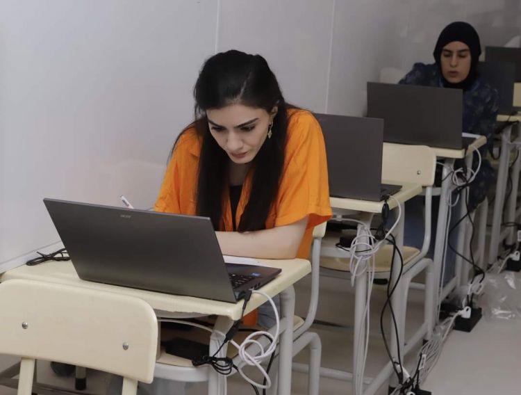 Naxçıvanda ingilis dili müəllimlərinin sertifikatlaşdırılması prosesinin test imtahanı keçirilib