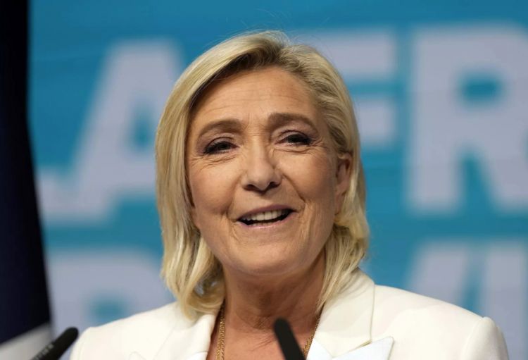 Fransızların yarısı seçkilərdə Le Penin partiyasının qalib gəlməsini istəyir