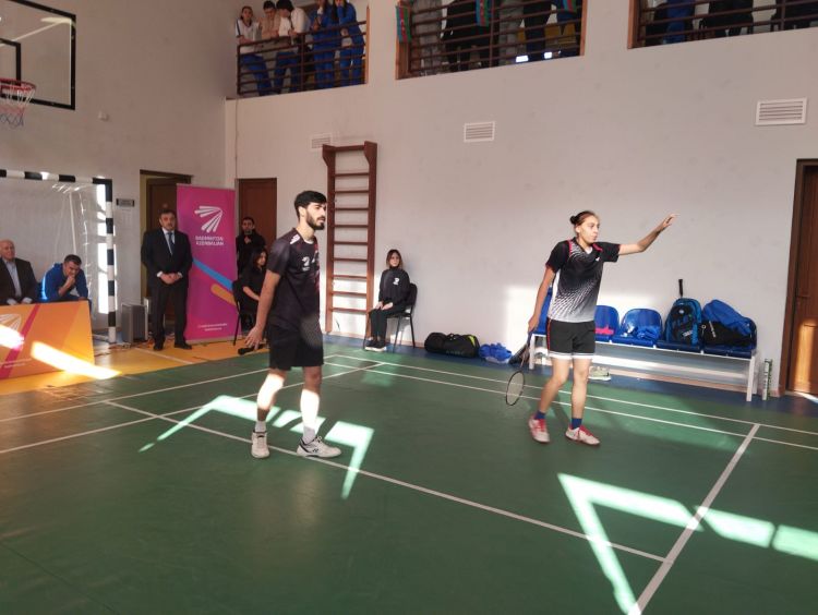 Xankəndidə 50 illik fasilədən sonra yenidən badminton üzrə ölkə çempionatı keçirilib<font color=red> - FOTOLAR</font>