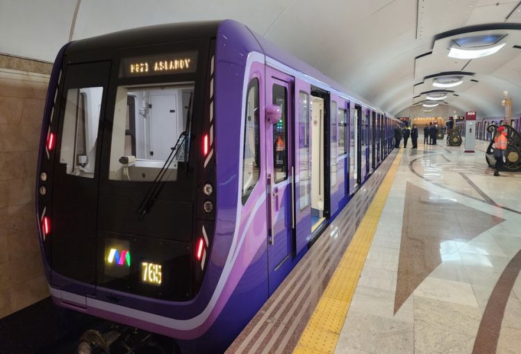 Bakıda tikiləcək 10 yeni metro stansiya ilə bağlı detallar açıqlanıb