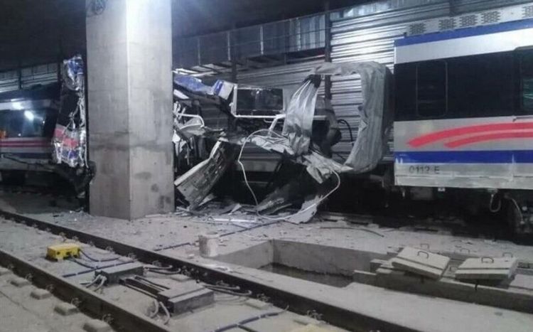 İranın İsfahan əyalətində metro stansiyasında tunel uçub